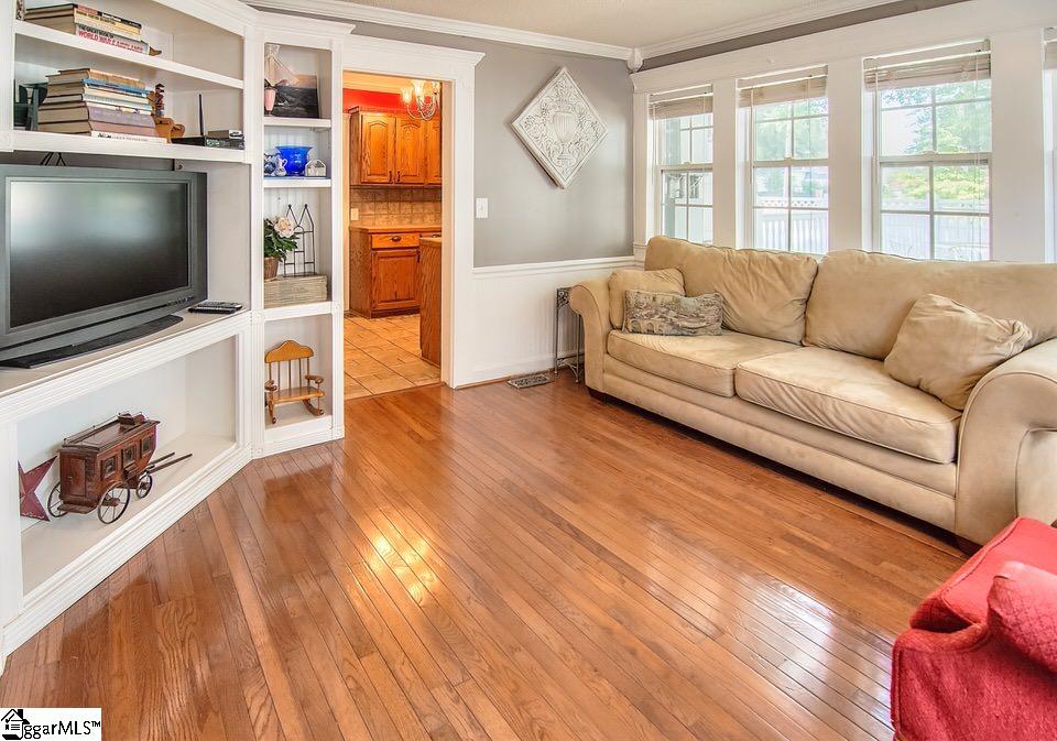 105 Georgia Street Fountain Inn, SC 29644 - Photo 4 of 35
