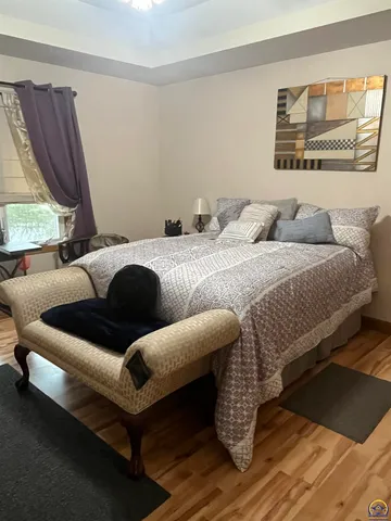 $339,900 | 3611 Southwest Red Hawk Court, Topeka, KS 66614