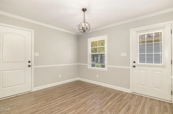 $1,000 | 409 South Center Street, Princeton, NC 27569