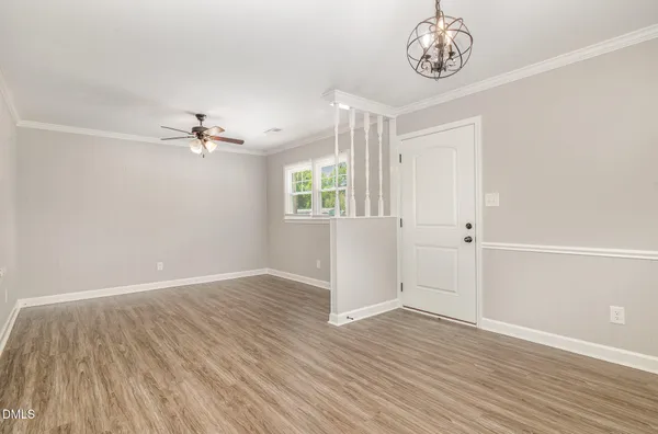 $1,000 | 409 South Center Street, Princeton, NC 27569