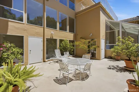 $1,060,000 | 416 Portofino Drive, Unit 303, San Carlos, CA 94070