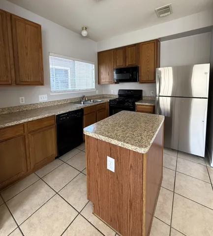 $1,525 | 3914 Mossy Pl Lane, Spring, TX 77388