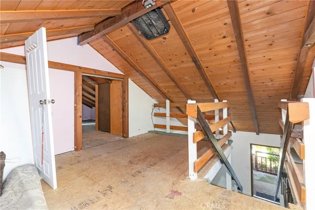 a view of an entryway