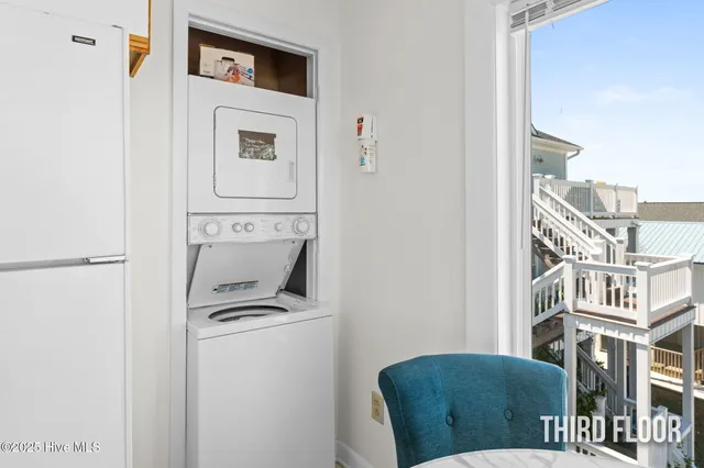 $925,000 | 5416 West Beach Drive, Oak Island, NC 28465