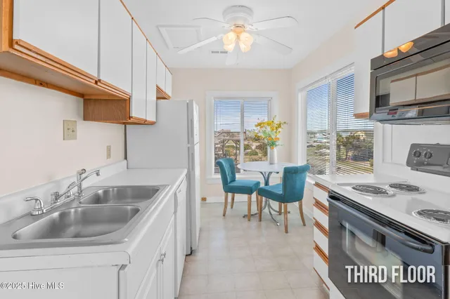 $925,000 | 5416 West Beach Drive, Oak Island, NC 28465