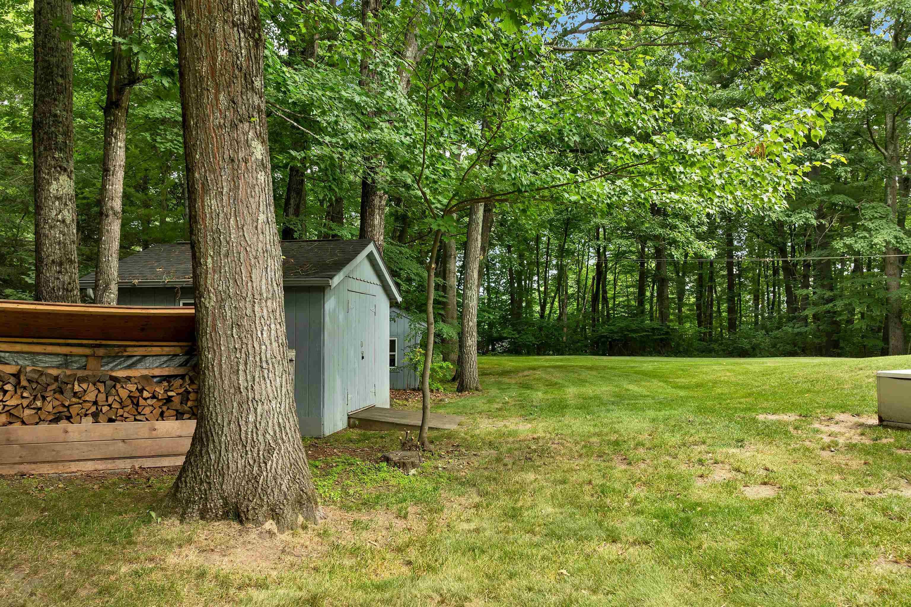 43 Redfield Circle Derry, NH 03038 - Photo 50 of 58