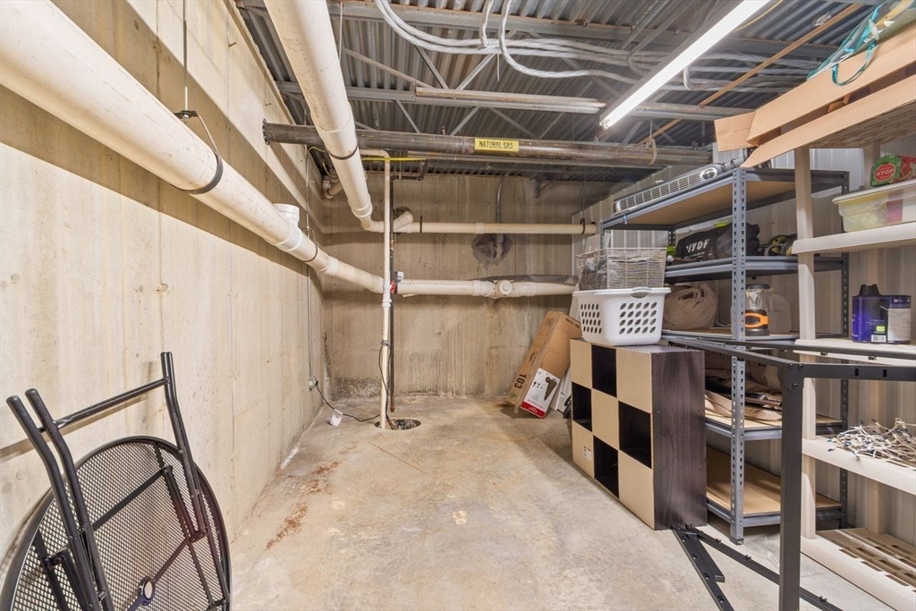 190 Chickering Road, Unit 311D North Andover, MA 01845 - Photo 24 of 31 Gallery Image 24