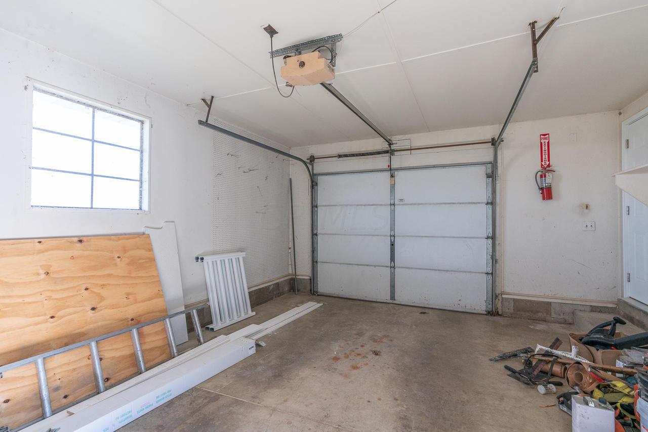 6001 Lambert Road Orient, OH 43146 - Photo 11 of 76 Gallery Image 11
