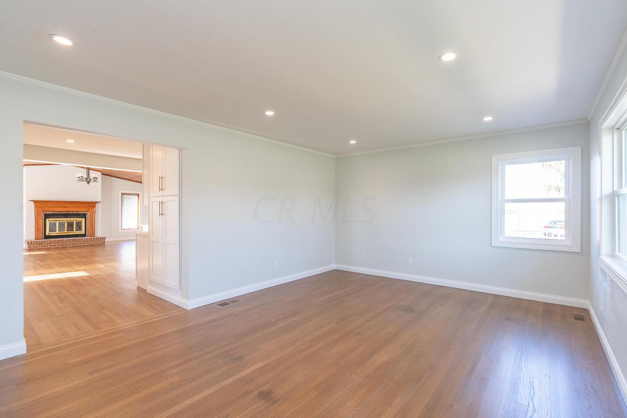 6001 Lambert Road Orient, OH 43146 - Photo 15 of 76 Gallery Image 15