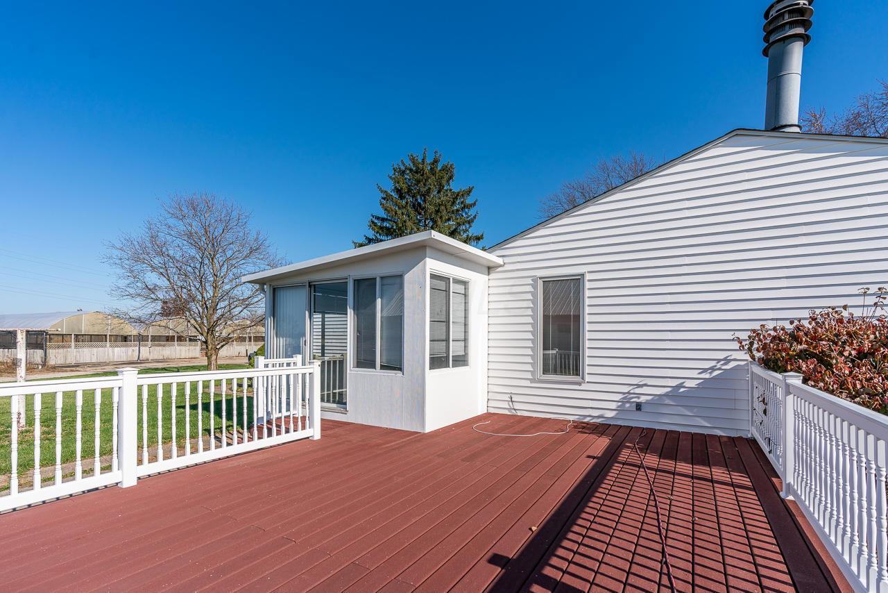6001 Lambert Road Orient, OH 43146 - Photo 7 of 76 Gallery Image 7