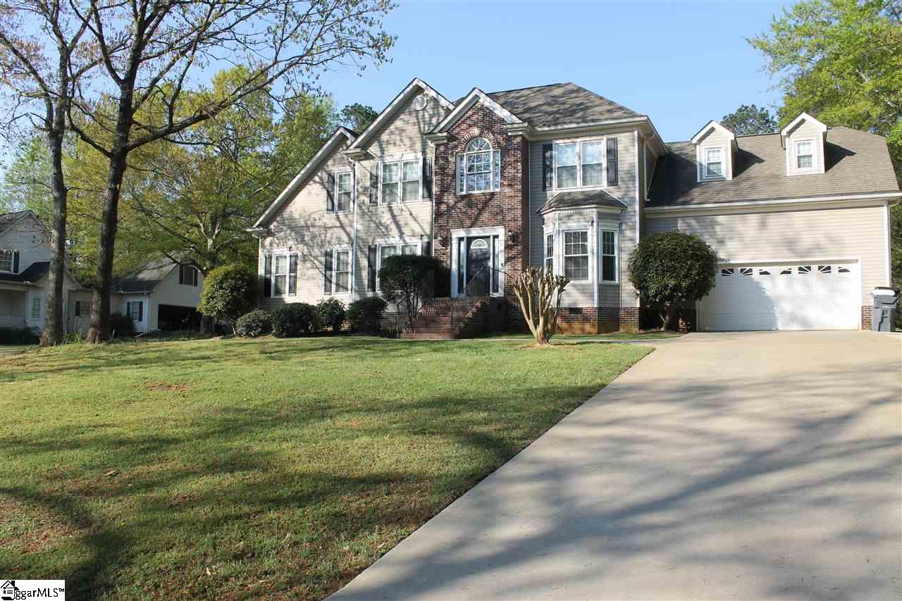 335 Camperdown Court Easley, SC 29642 - Photo 1 of 15 Gallery Image 1