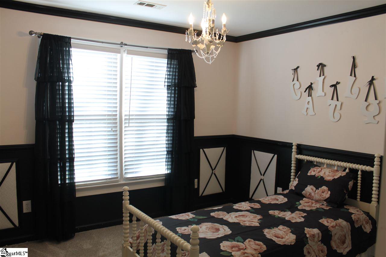 335 Camperdown Court Easley, SC 29642 - Photo 10 of 15 Gallery Image 10