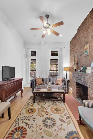 $600,000 | 304 West 88th Street, Unit 1D | Upper West Side