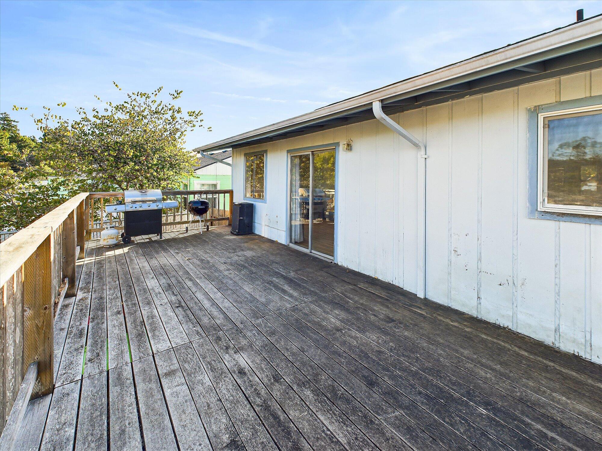 270 Cherry Lane Rio Dell, CA 95562 - Photo 33 of 40 32-270 Cherry Lane-131
