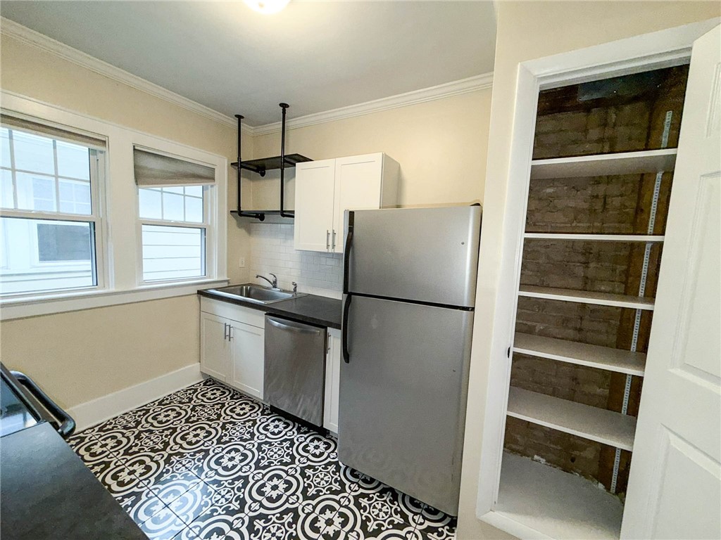 12 Boardman Street Rochester, NY 14607 - Photo 9 of 17