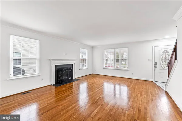 $2,800 | 319 Nicholas Court, Newark, DE 19711