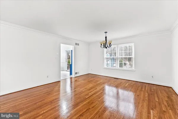 $2,800 | 319 Nicholas Court, Newark, DE 19711