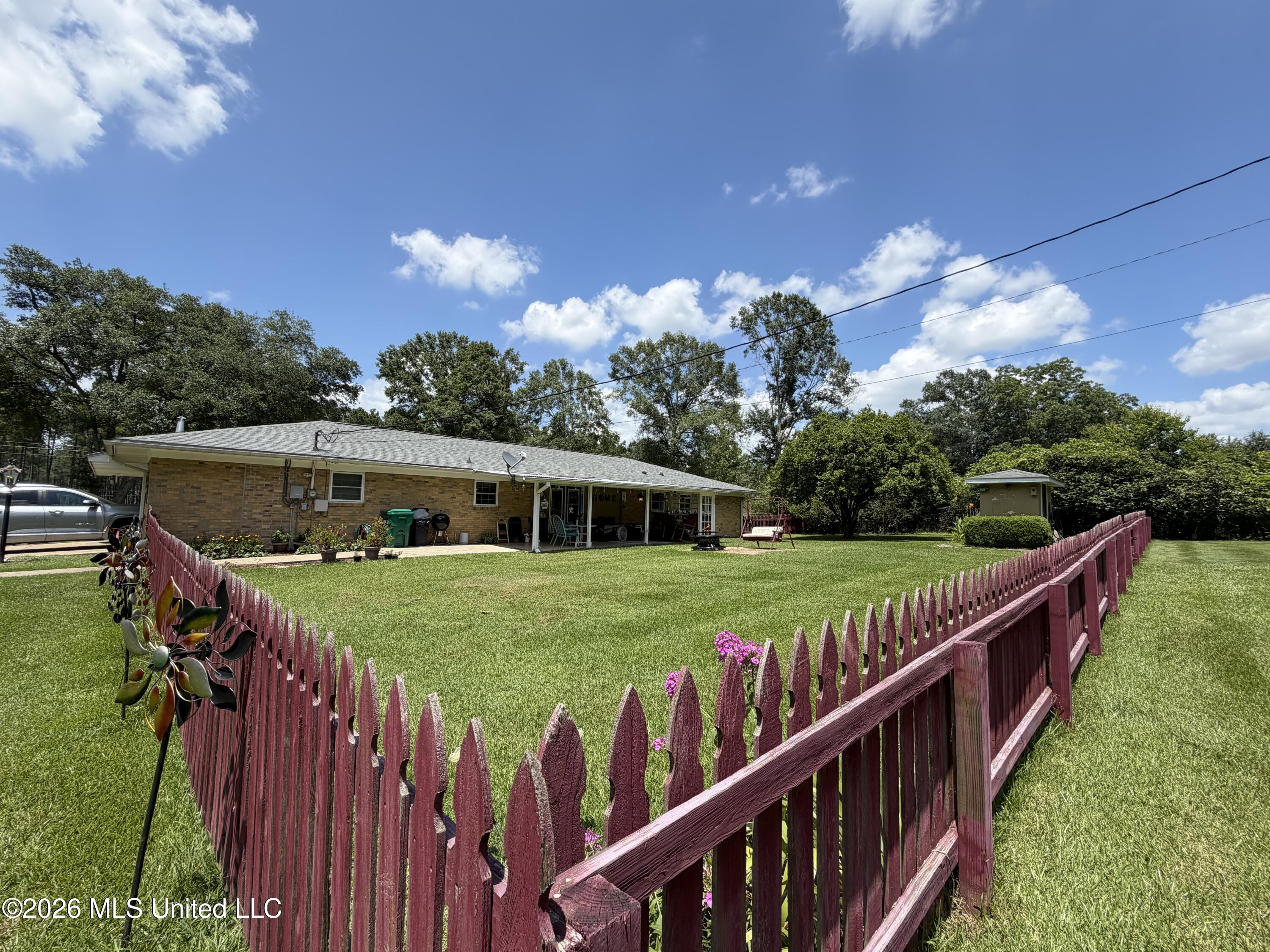 1096 Highway 570 Summit, MS 39666 - Photo 18 of 24 IMG_0590
