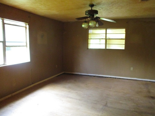 1732 White Road Florence, MS 39073 - Photo 2 of 21 Photo 2