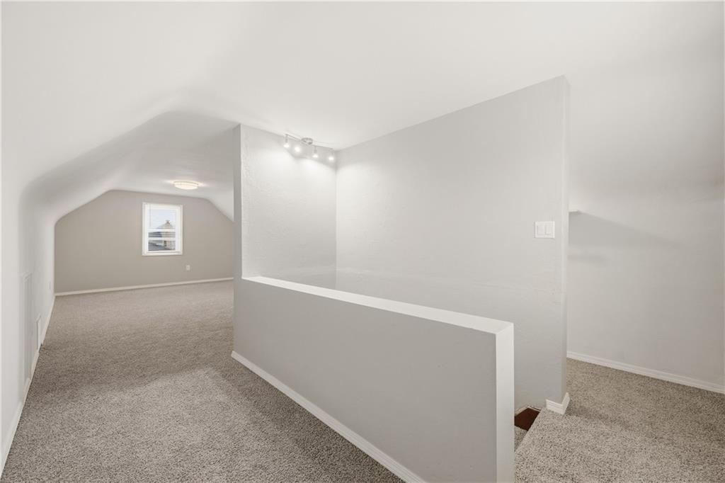 264 Coraopolis Road Coraopolis, PA 15108 - Photo 23 of 38 Gallery Image 23