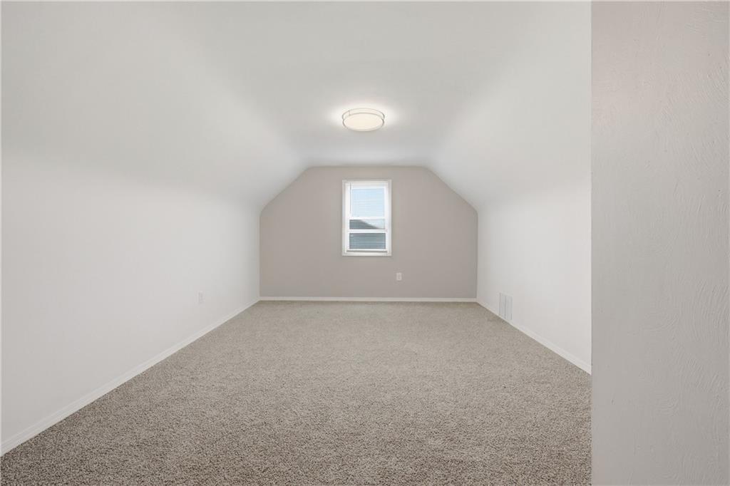 264 Coraopolis Road Coraopolis, PA 15108 - Photo 24 of 38 Gallery Image 24