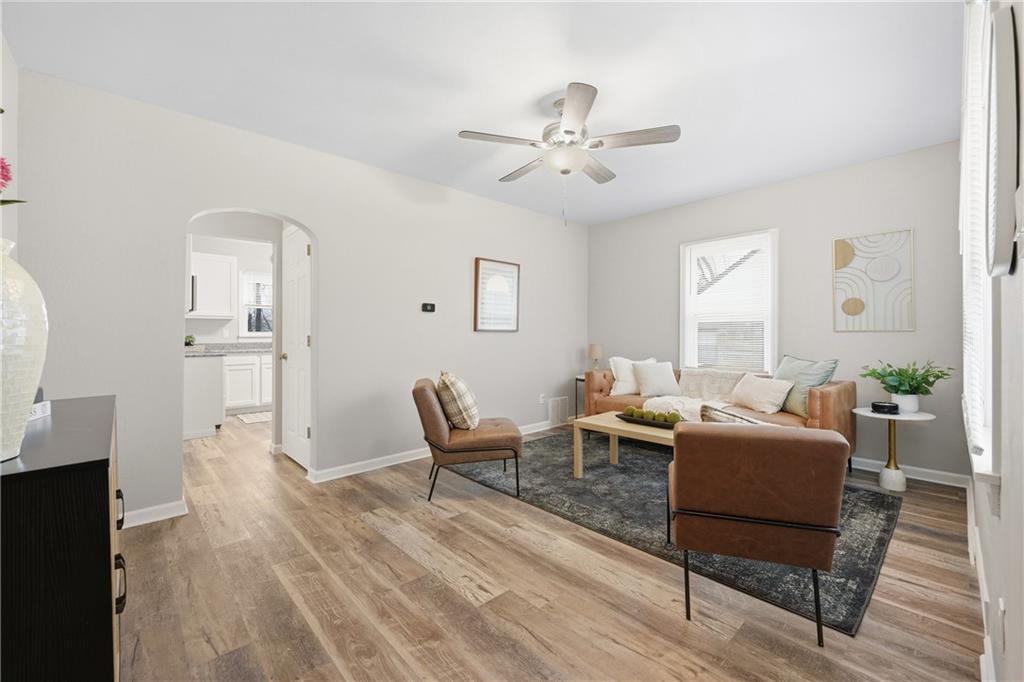 264 Coraopolis Road Coraopolis, PA 15108 - Photo 7 of 38 Gallery Image 7