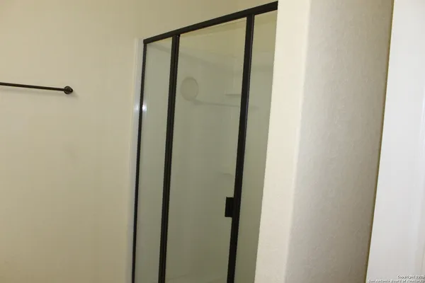 $262,500 | 482 Walnut Crest, Selma, TX 78154