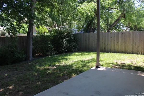 $262,500 | 482 Walnut Crest, Selma, TX 78154