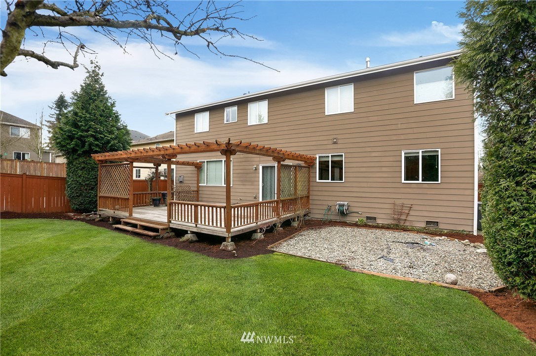 21917 41st Avenue Southeast Bothell, WA 98021 - Photo 22 of 25