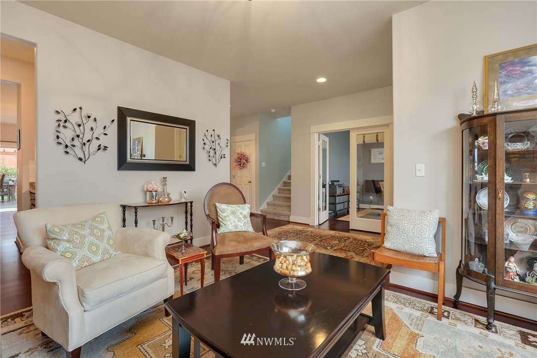 21917 41st Avenue Southeast Bothell, WA 98021 - Photo 4 of 25