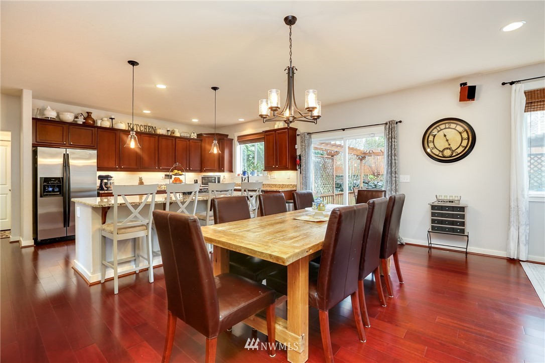 21917 41st Avenue Southeast Bothell, WA 98021 - Photo 7 of 25