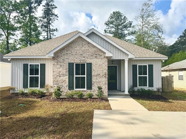2517 Pelican Street Slidell, LA 70460 - Photo 1 of 12