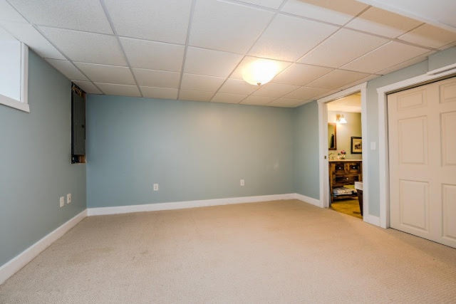 5313 North Branch Road Coloma, MI 49038 - Photo 15 of 30 N branch bed 4 LL