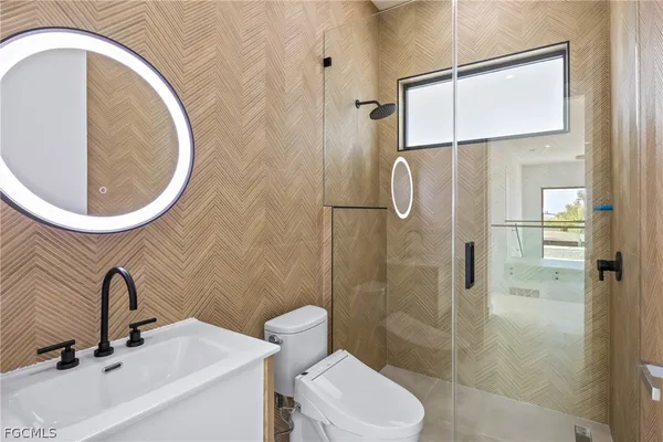 $2,394,000 | 432 Burnt Store Road, Cape Coral, FL 33991