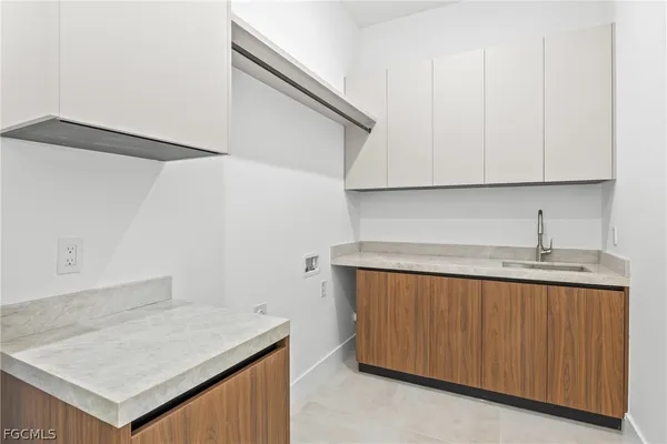 $2,394,000 | 432 Burnt Store Road, Cape Coral, FL 33991