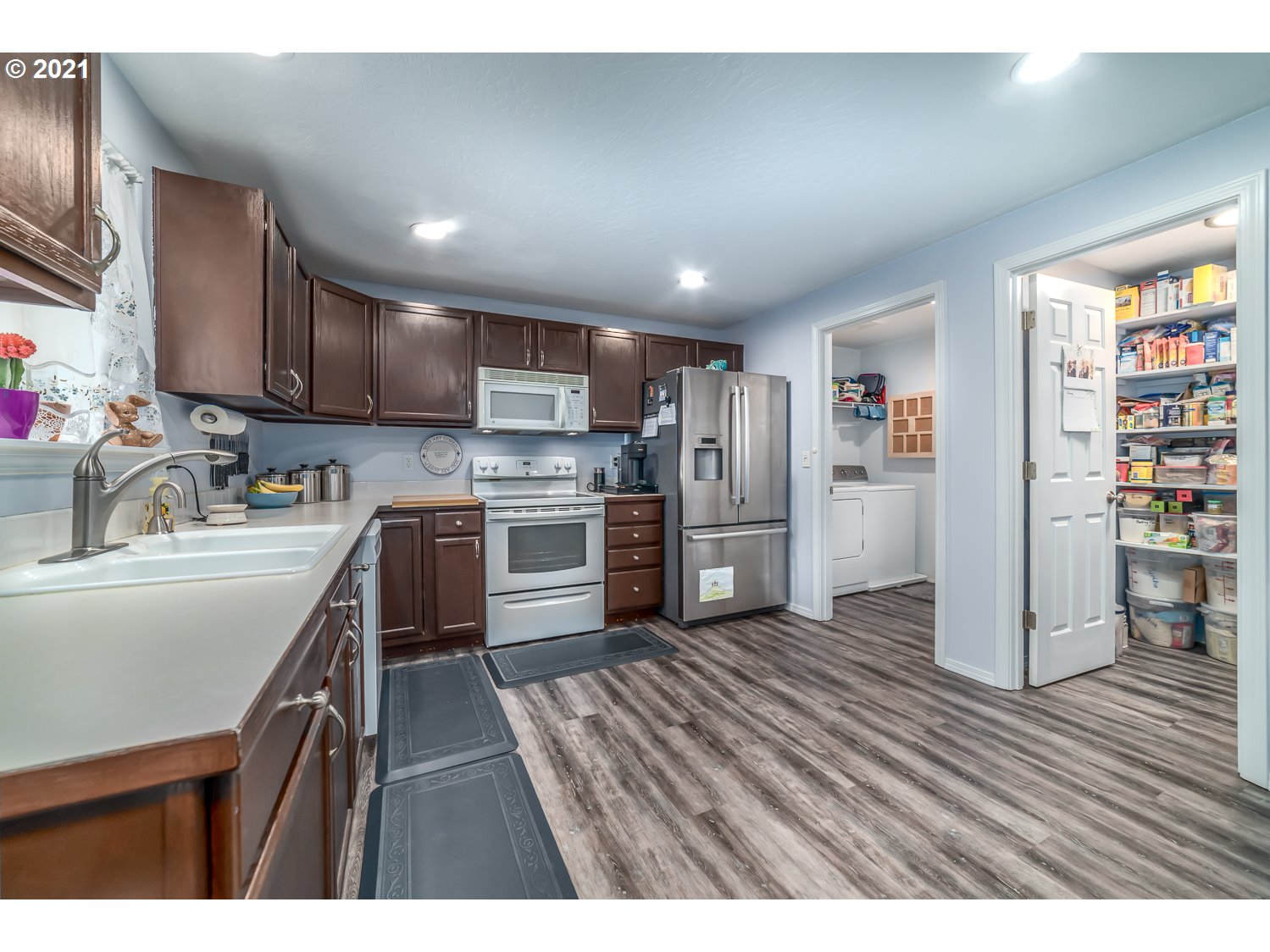 1672 South 60th Street Springfield, OR 97478 - Photo 12 of 25