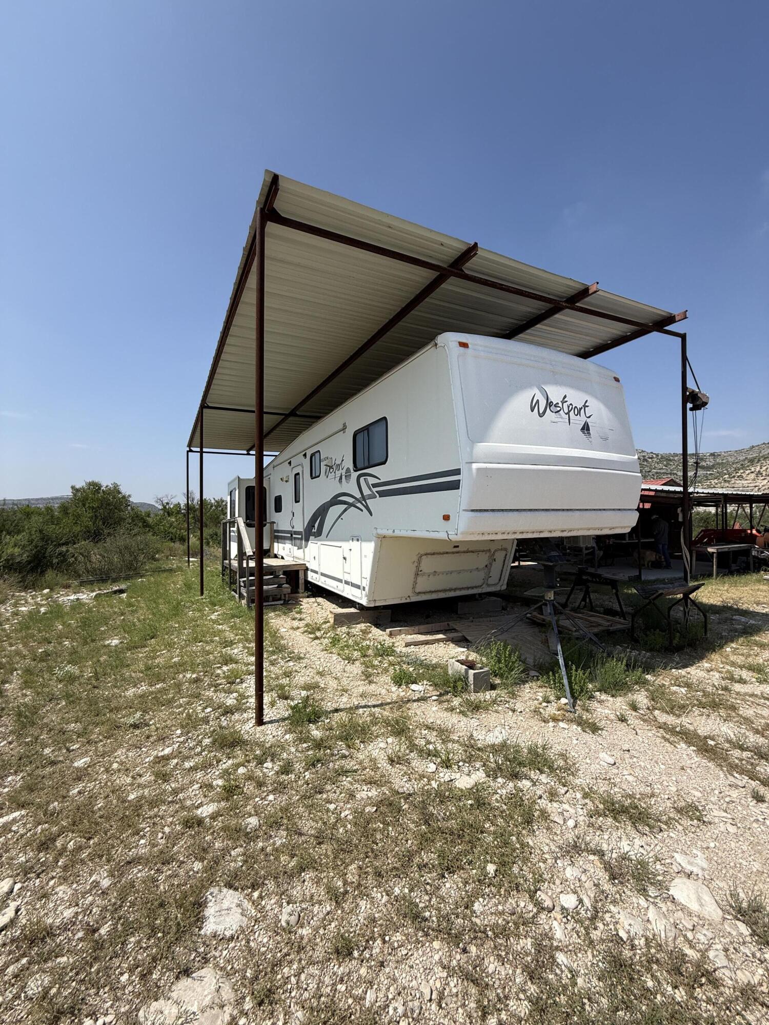 25475 Rr 2083 Ozona, TX 76943 - Photo 22 of 40 22Pandale