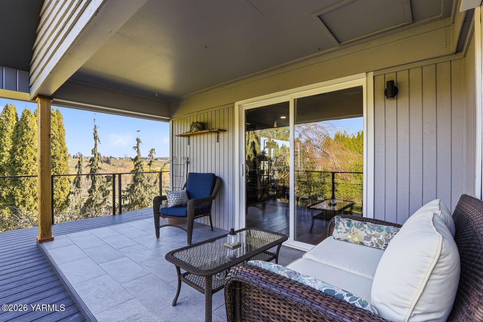 12309 Douglas Road Yakima, WA 98908 - Photo 40 of 58 40- Outdoor Patio