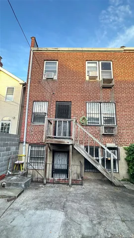 $1,580,000 | 5006 65th Place | Maspeth