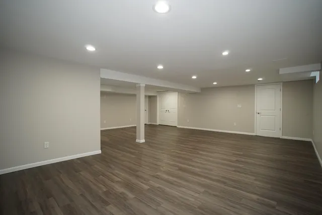 $3,000 | 6092 Cleveland Street, Merrillville, IN 46410