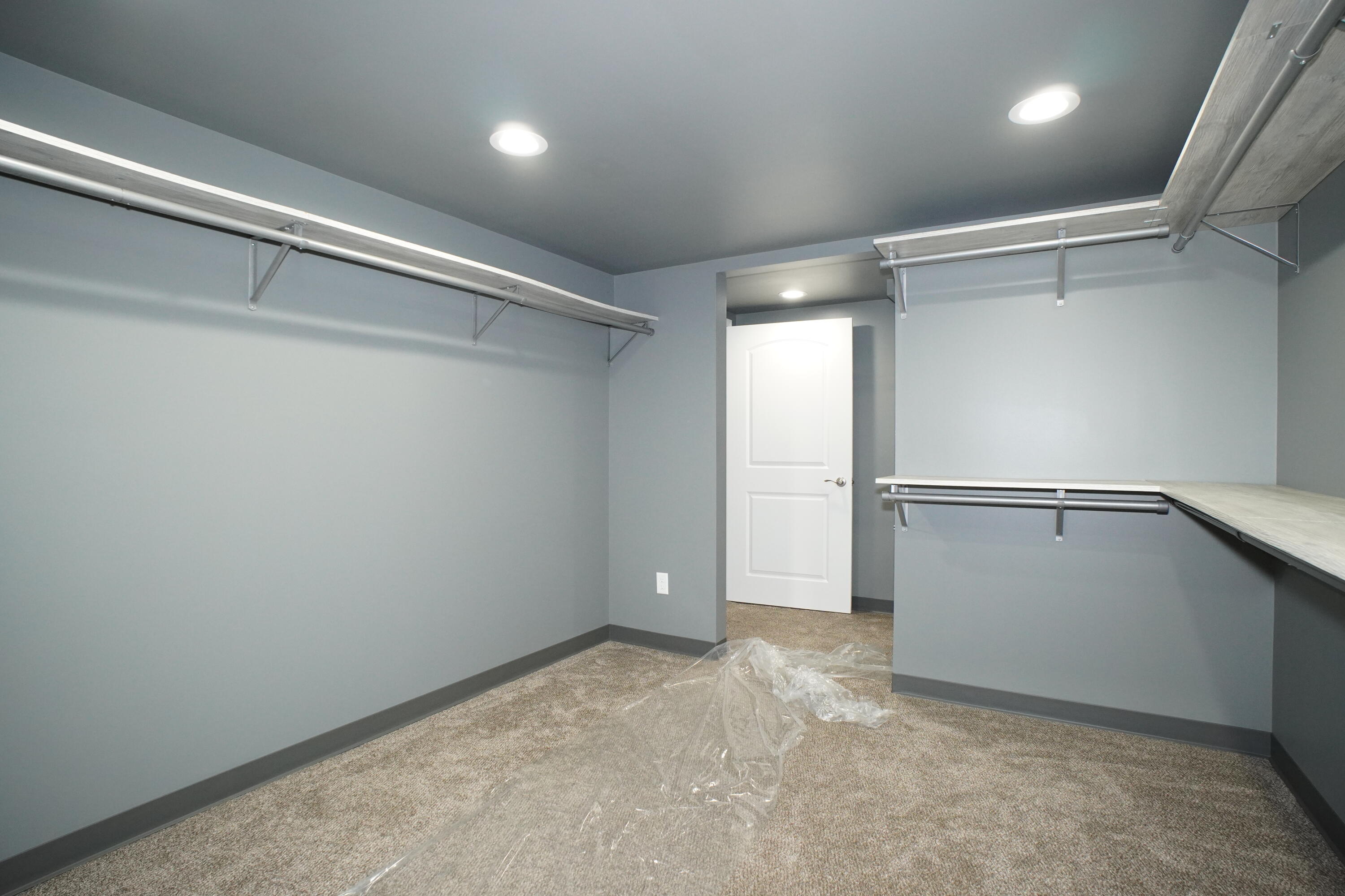 6092 Cleveland Street Merrillville, IN 46410 - Photo 30 of 32 a view of an empty room