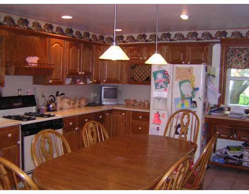 17 Hummock Road Quincy, MA 02171 - Photo 4 of 10 Gallery Image 4