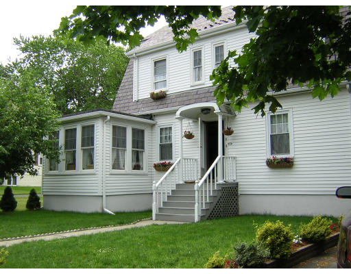 17 Hummock Road Quincy, MA 02171 - Photo 9 of 10 Gallery Image 9