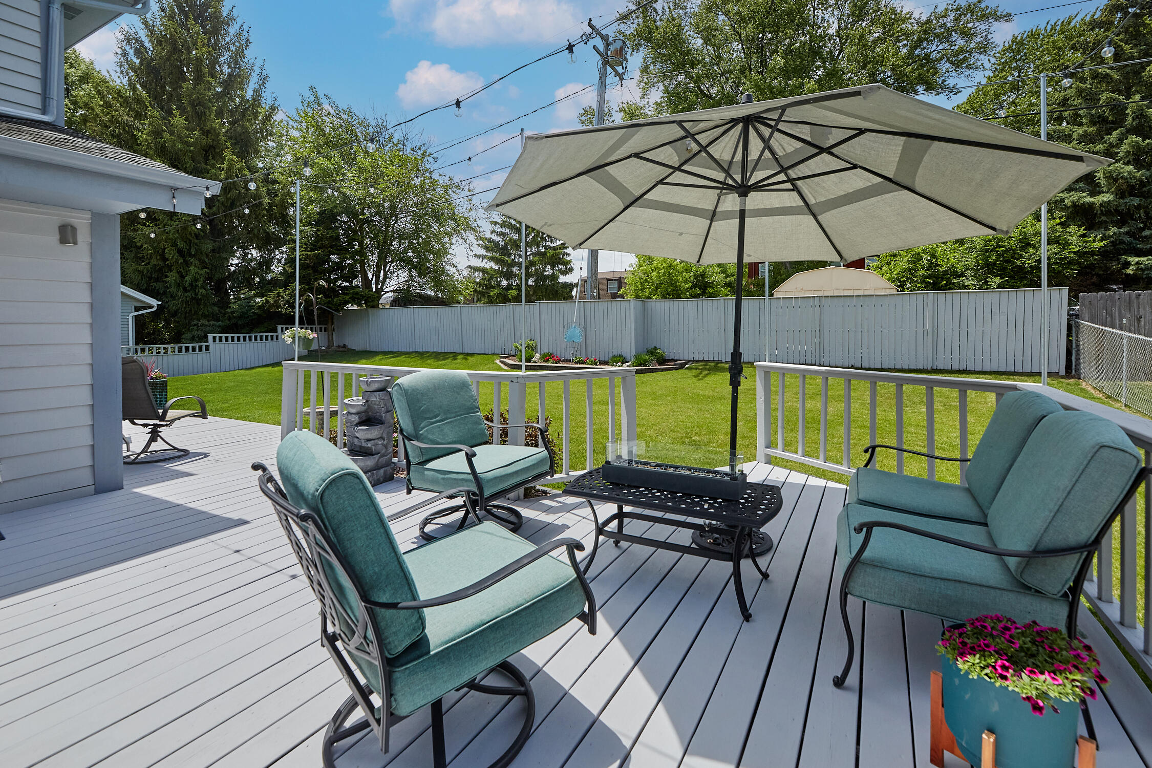 14 Virginia Street Racine, WI 53405 - Photo 28 of 29 Back Deck