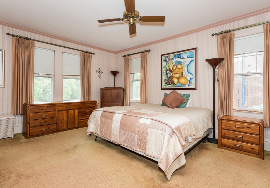 274 Washington Boulevard Springfield, MA 01108 - Photo 19 of 29 Gallery Image 19