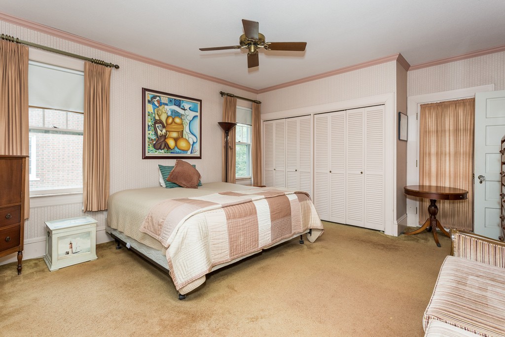 274 Washington Boulevard Springfield, MA 01108 - Photo 20 of 29 Gallery Image 20