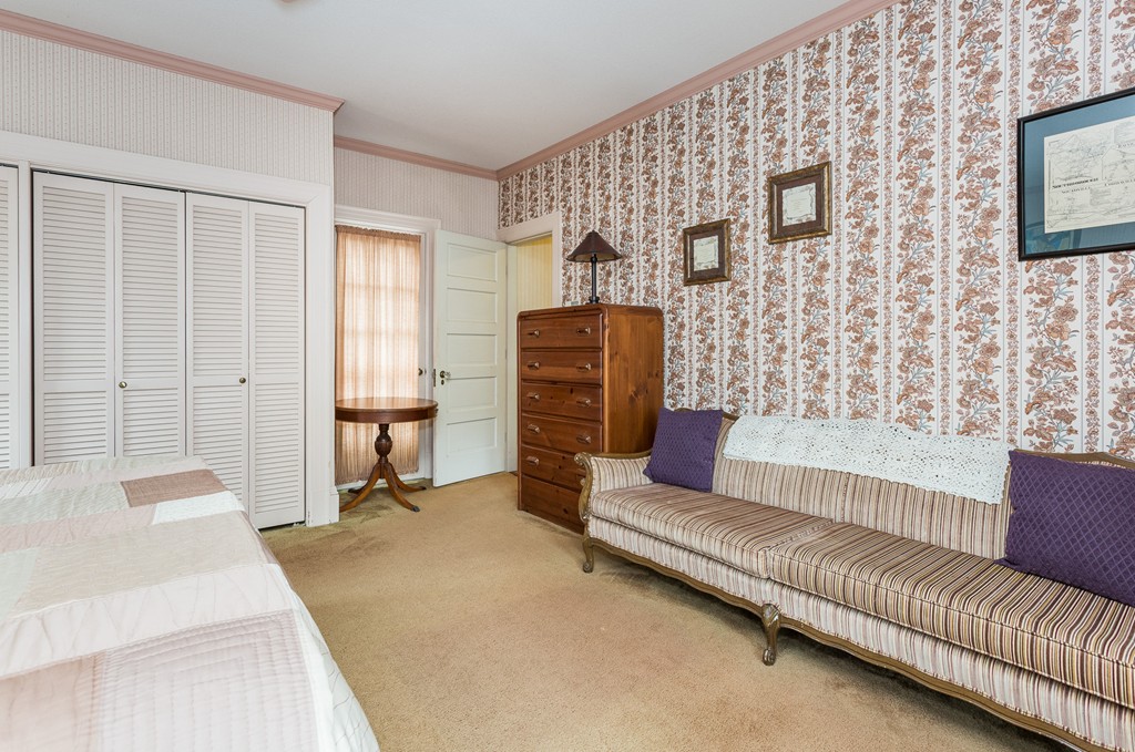 274 Washington Boulevard Springfield, MA 01108 - Photo 21 of 29 Gallery Image 21