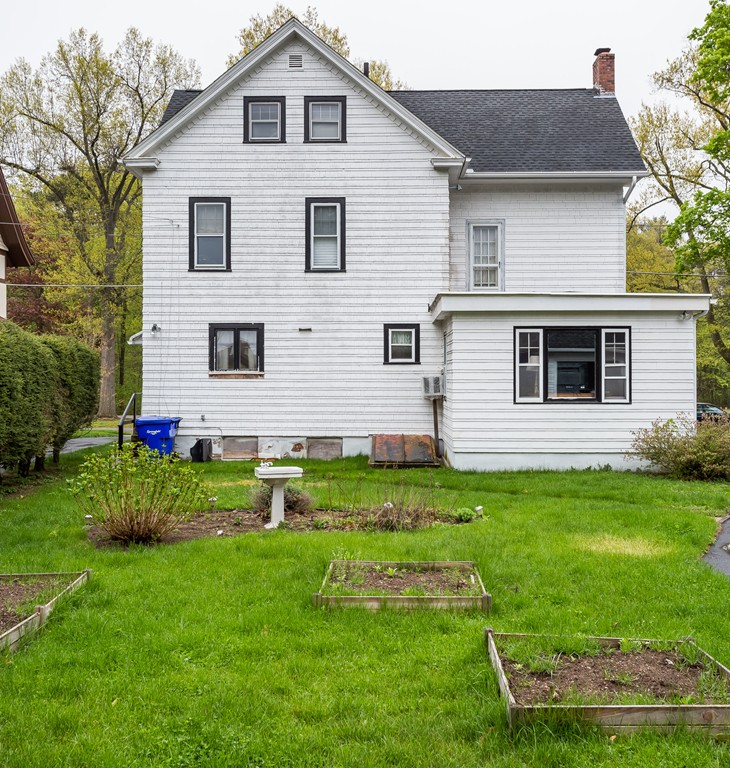 274 Washington Boulevard Springfield, MA 01108 - Photo 4 of 29 Gallery Image 4