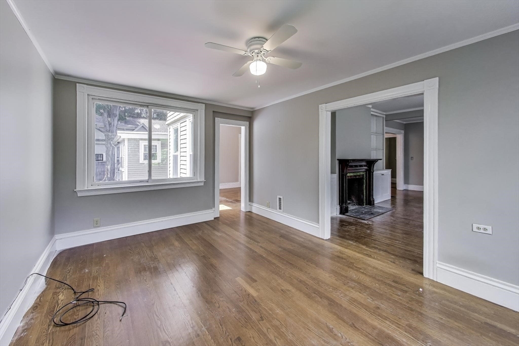 2 Elm Street Wellesley, MA 02481 - Photo 11 of 40