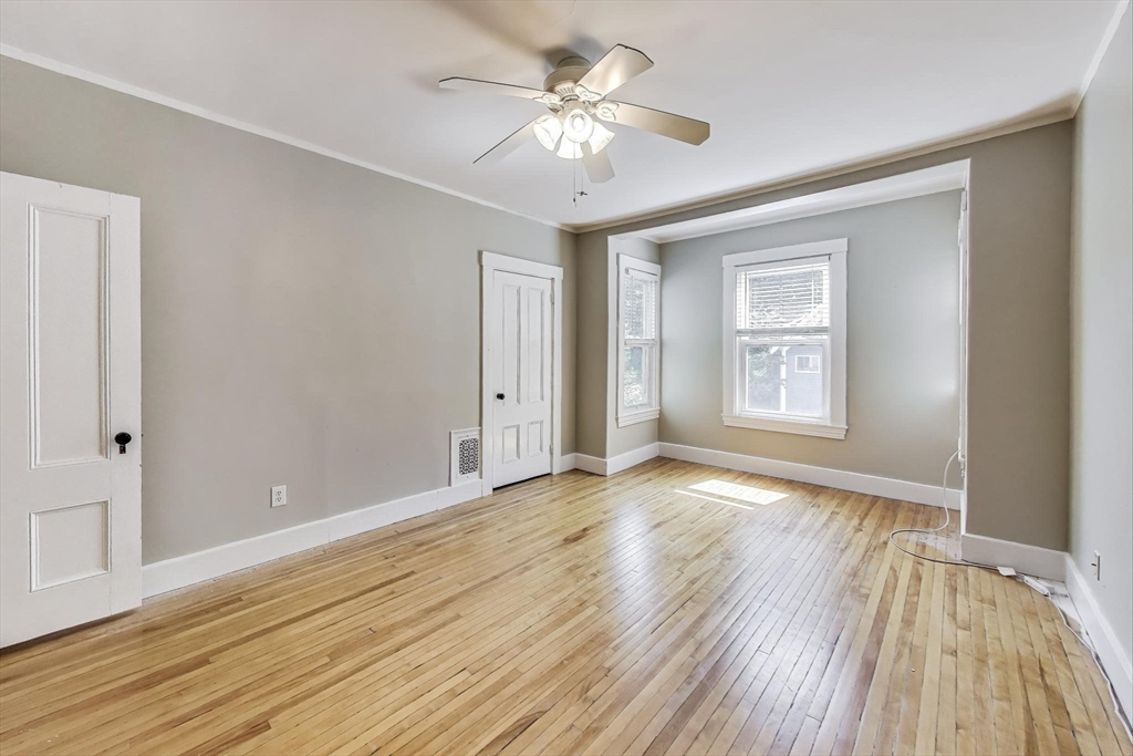 2 Elm Street Wellesley, MA 02481 - Photo 17 of 40